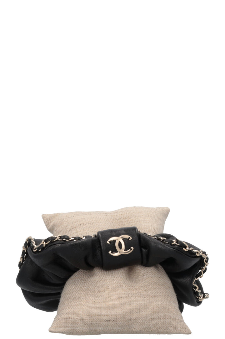 CHANEL CC Scrunchie Leather Black