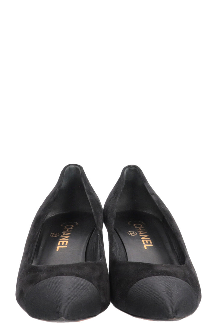 CHANEL CC Pumps Suede Black