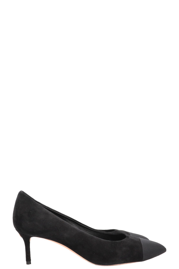 CHANEL CC Pumps Suede Black