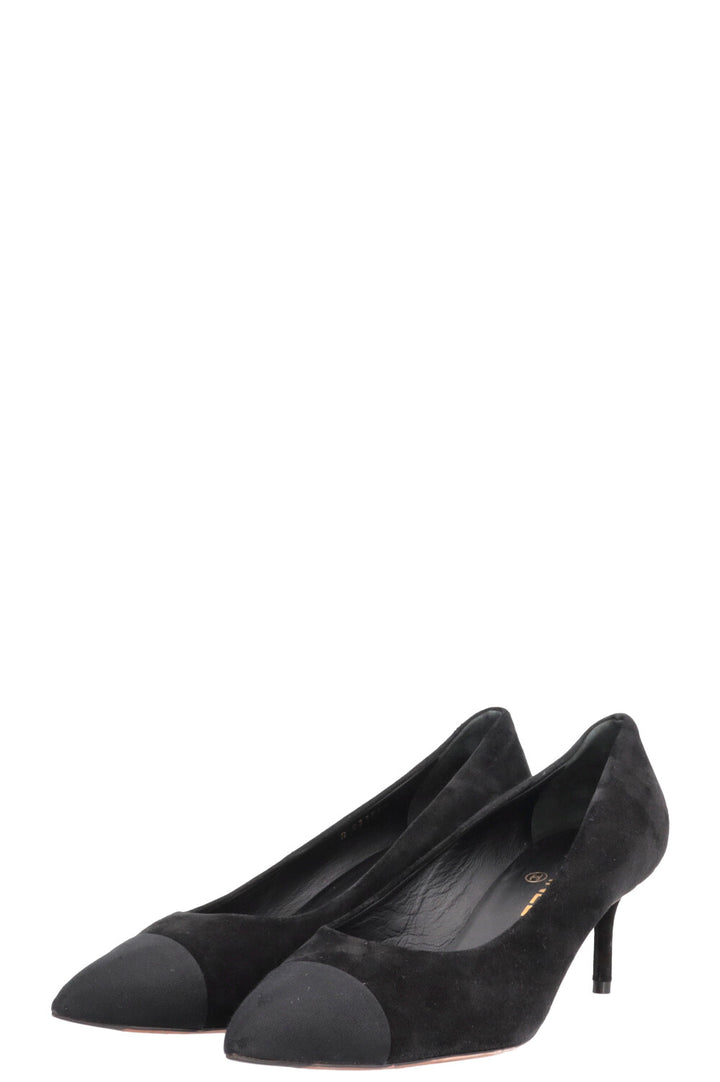 CHANEL CC Pumps Suede Black