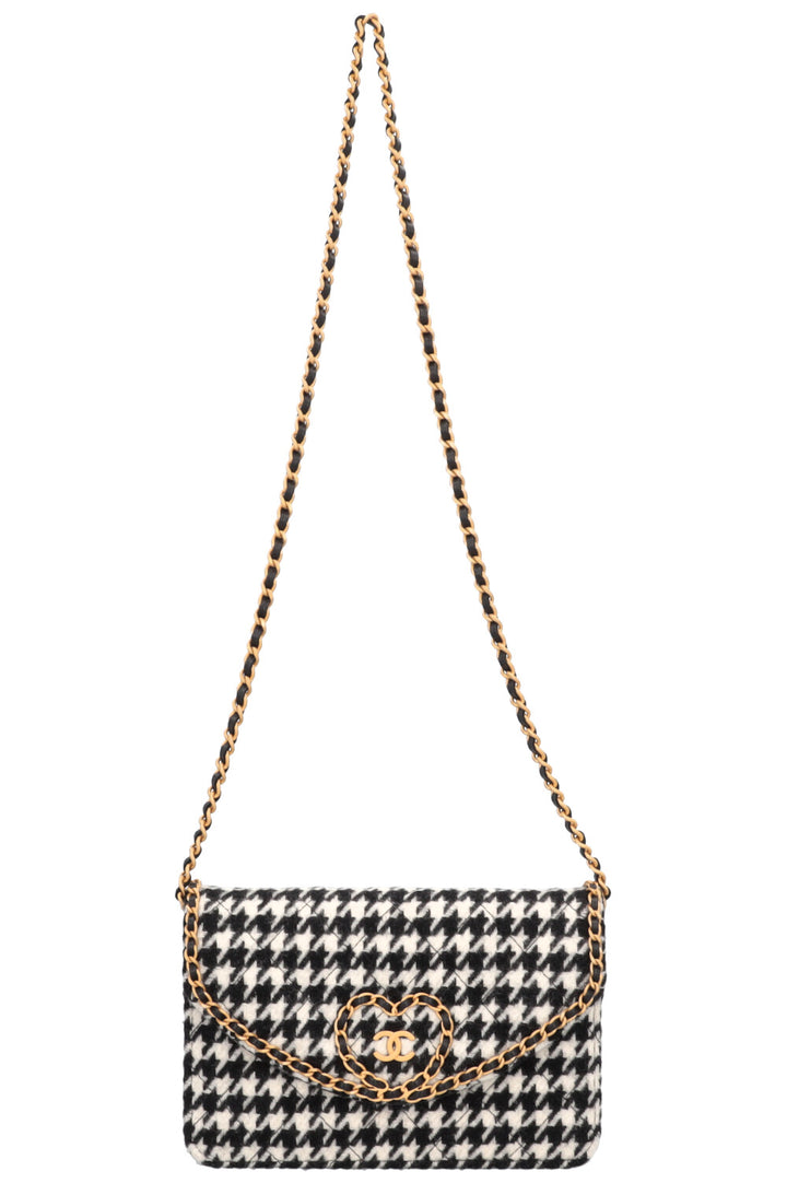 CHANEL Heart CC Houndstooth WOC Black White