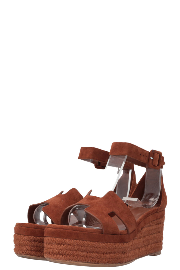 HERMÈS Elda Espadrilles Brown