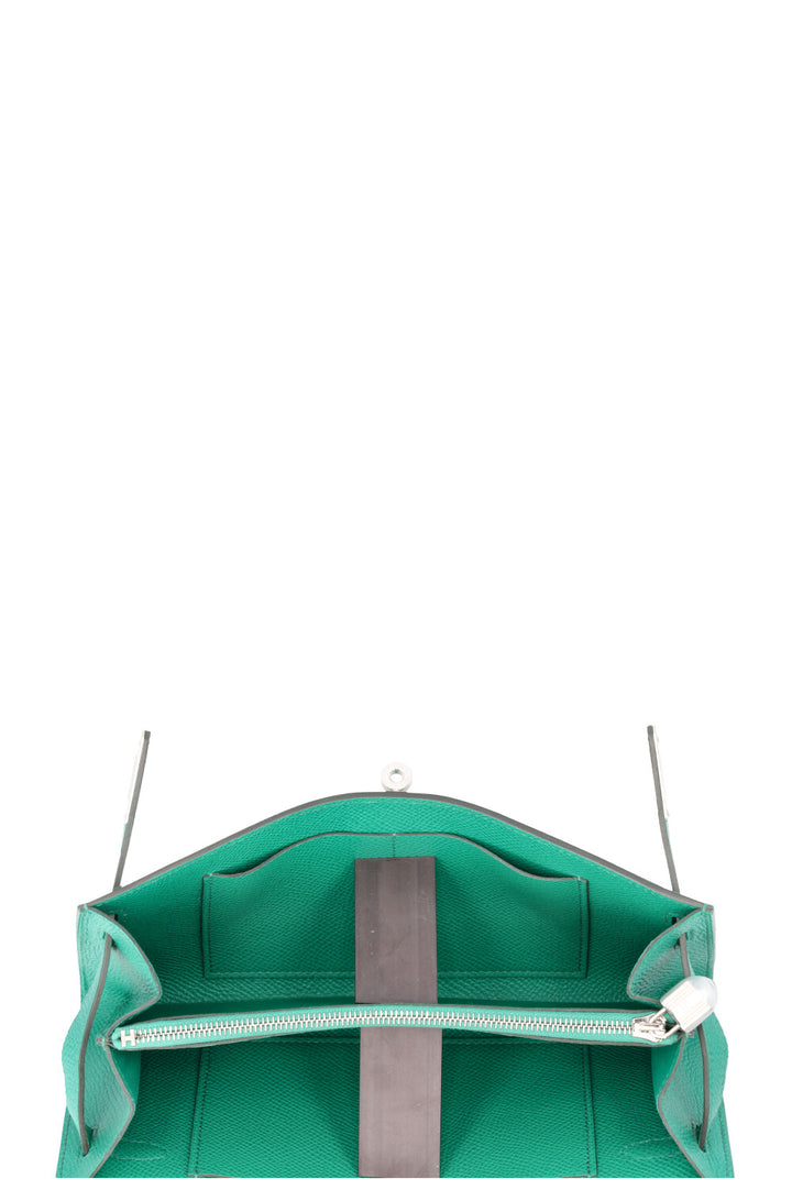 HERMÈS Kelly To Go Epsom Vert Jade