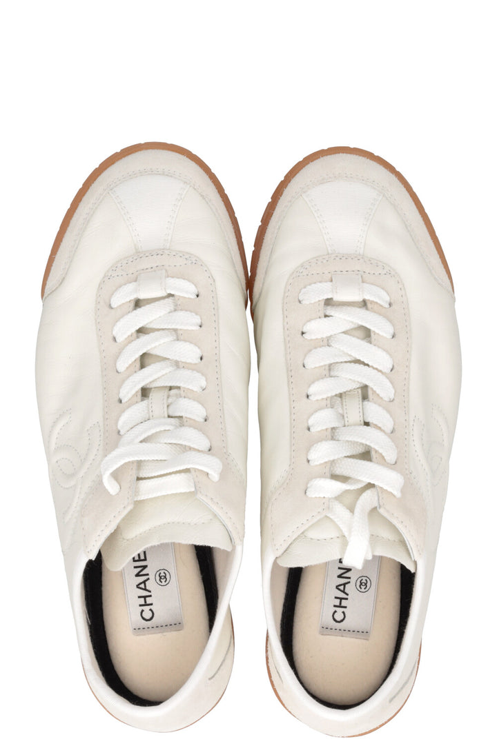 Baskets CHANEL CC Blanches