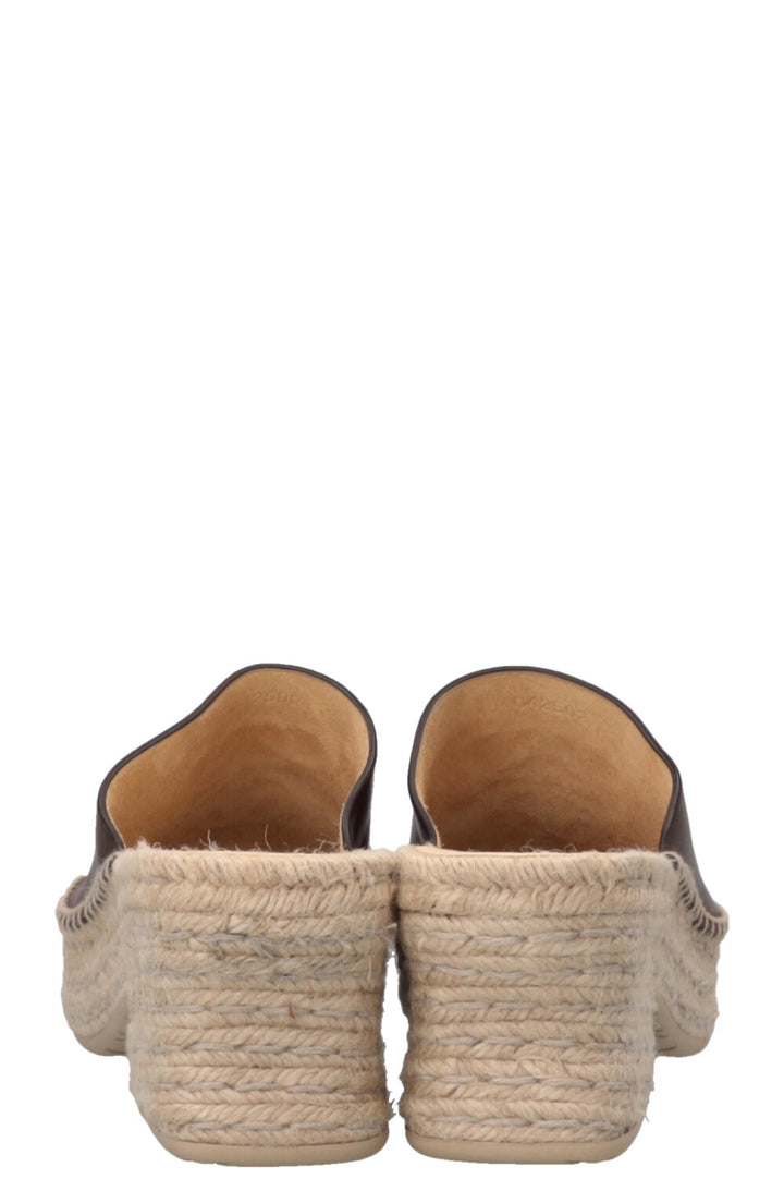 LOEWE Espadrilles à talon Petal en cuir marron