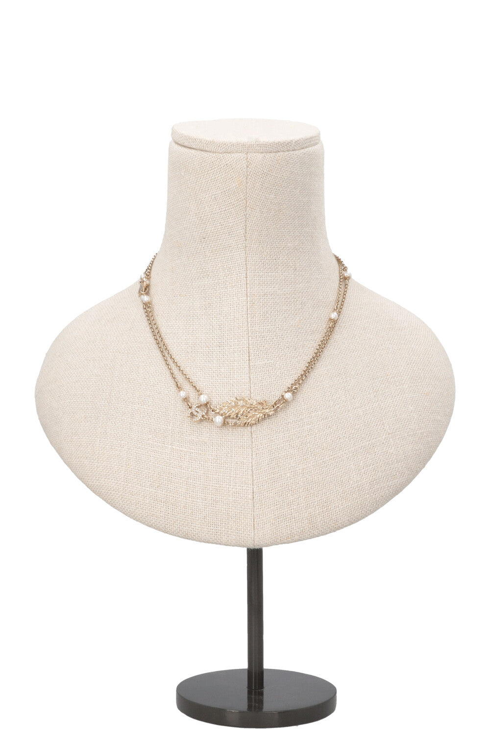 CHANEL 2025 Feather CC Necklace Champagnergold