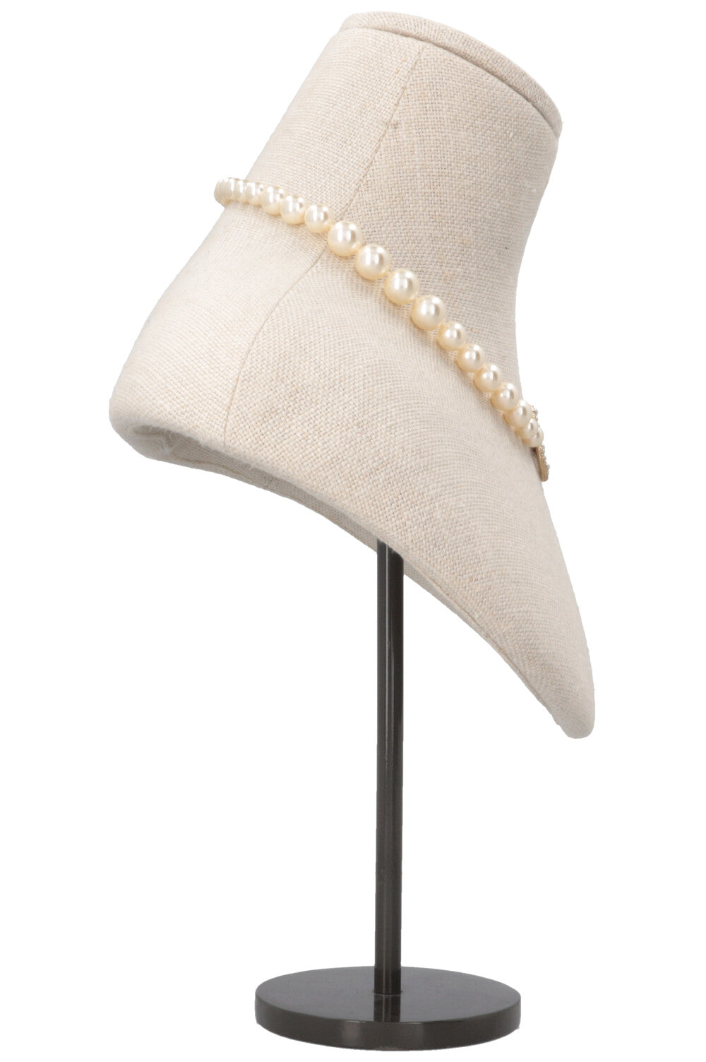 CHANEL 2025 CC Necklace Pearl White