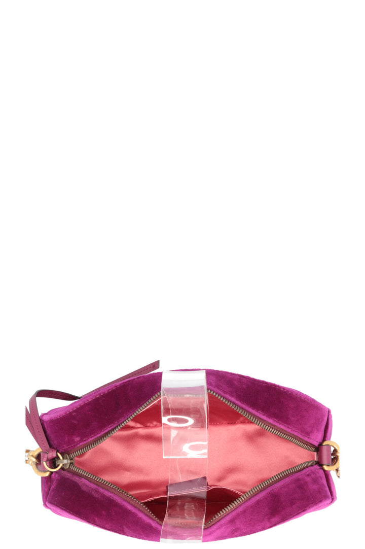 GUCCI Marmont Camera Bag Velvet Fuchsia