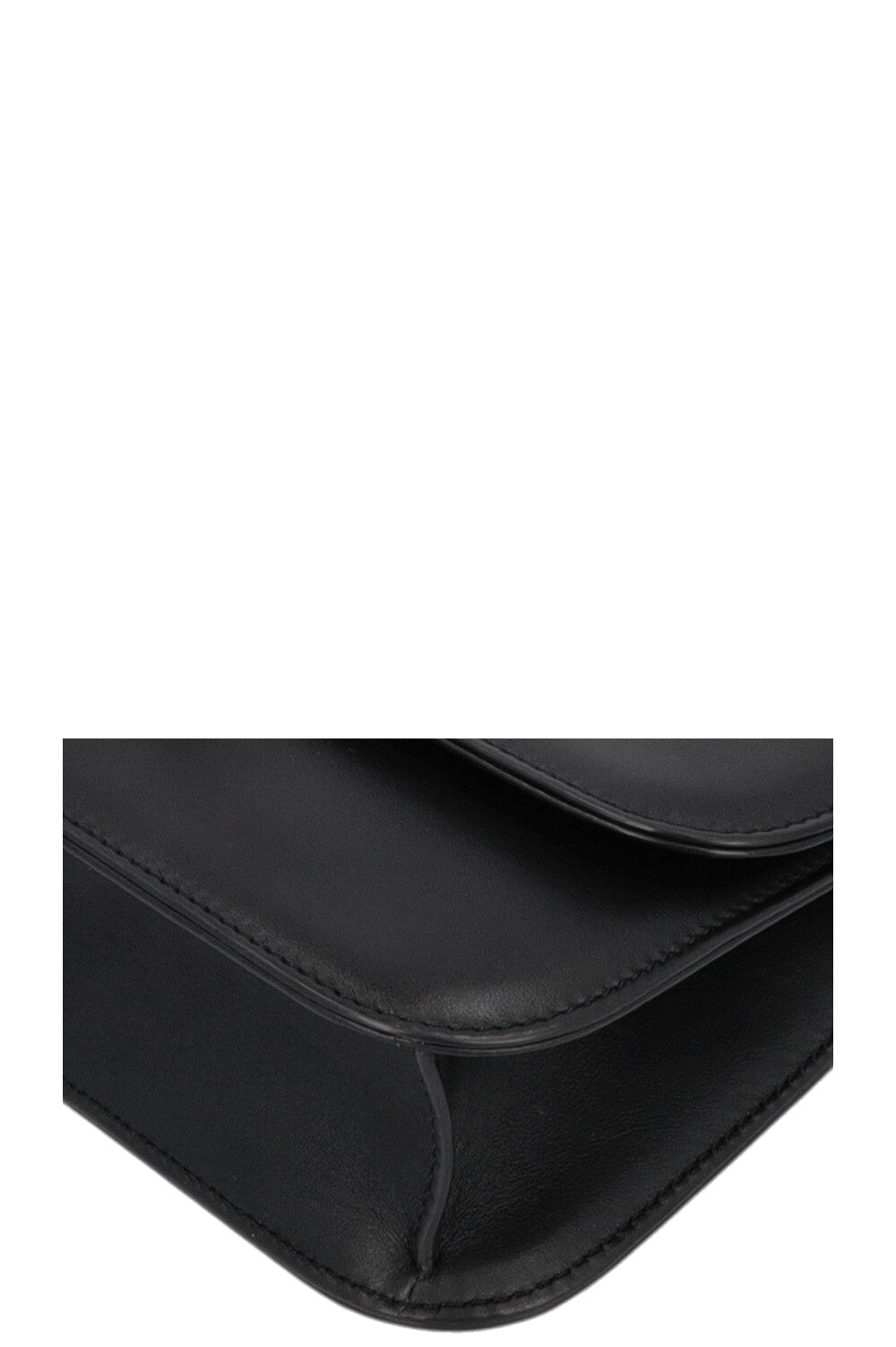 VALENTINO Glam Lock Bag Leather All Black