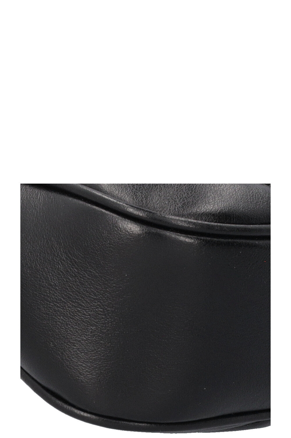 GUCCI Marmont Quilted Square Belt Bag Black