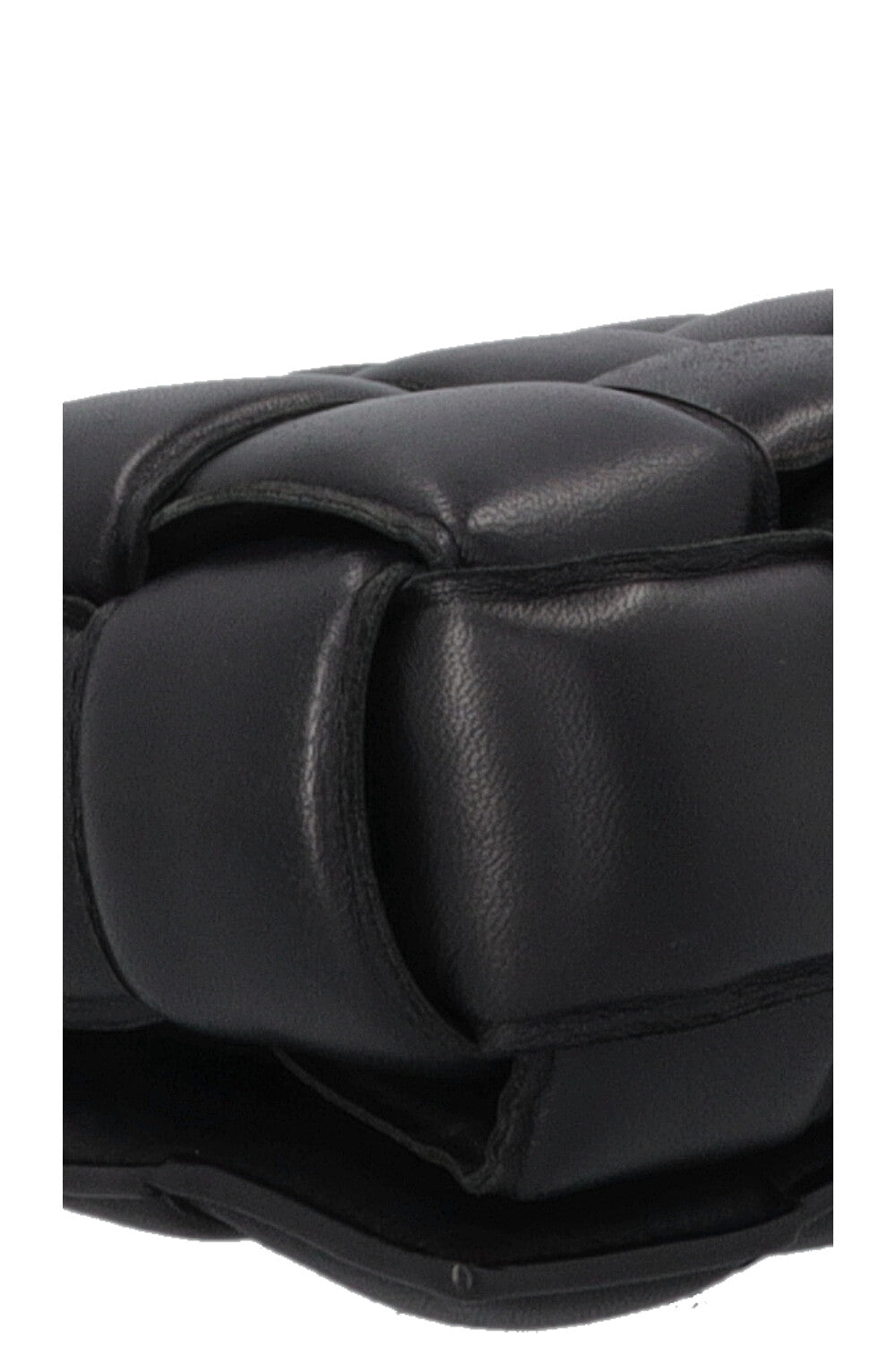 BOTTEGA VENETA Chain Cassette Crossbody Bag Black