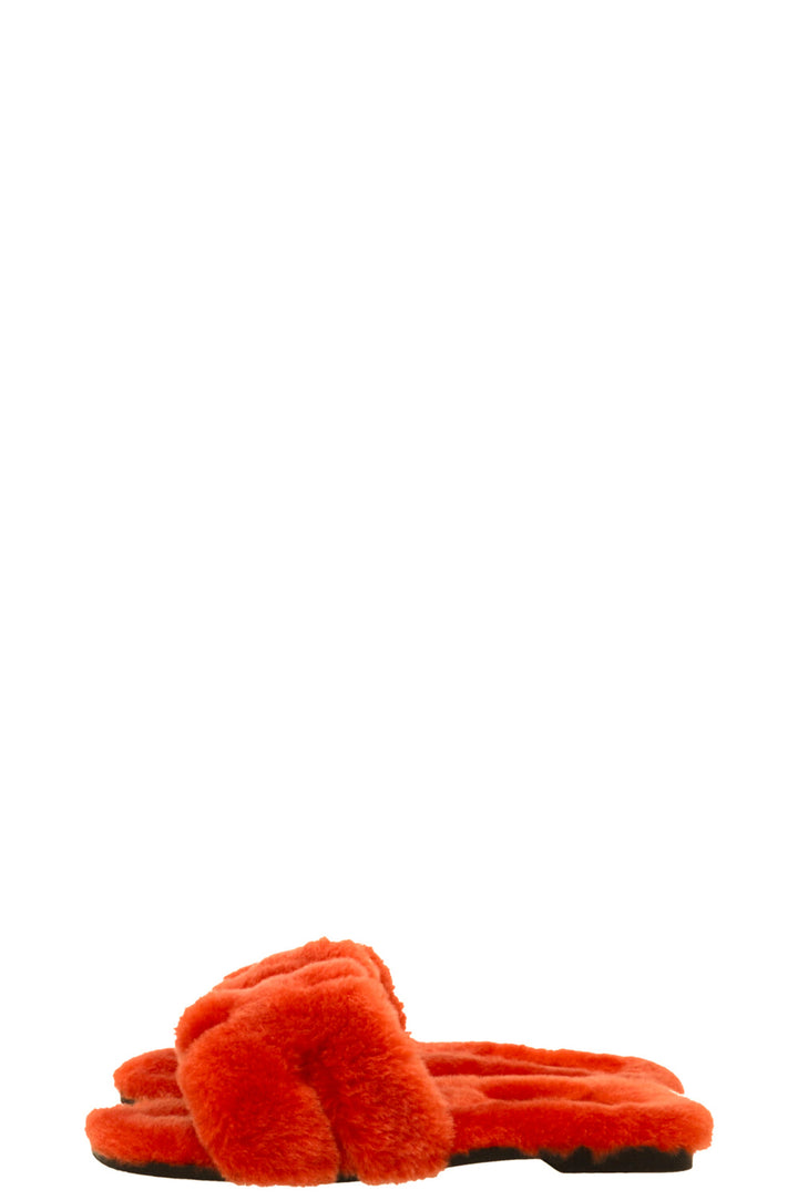 Ballerines Oran en peau lainée orange HERMÈS