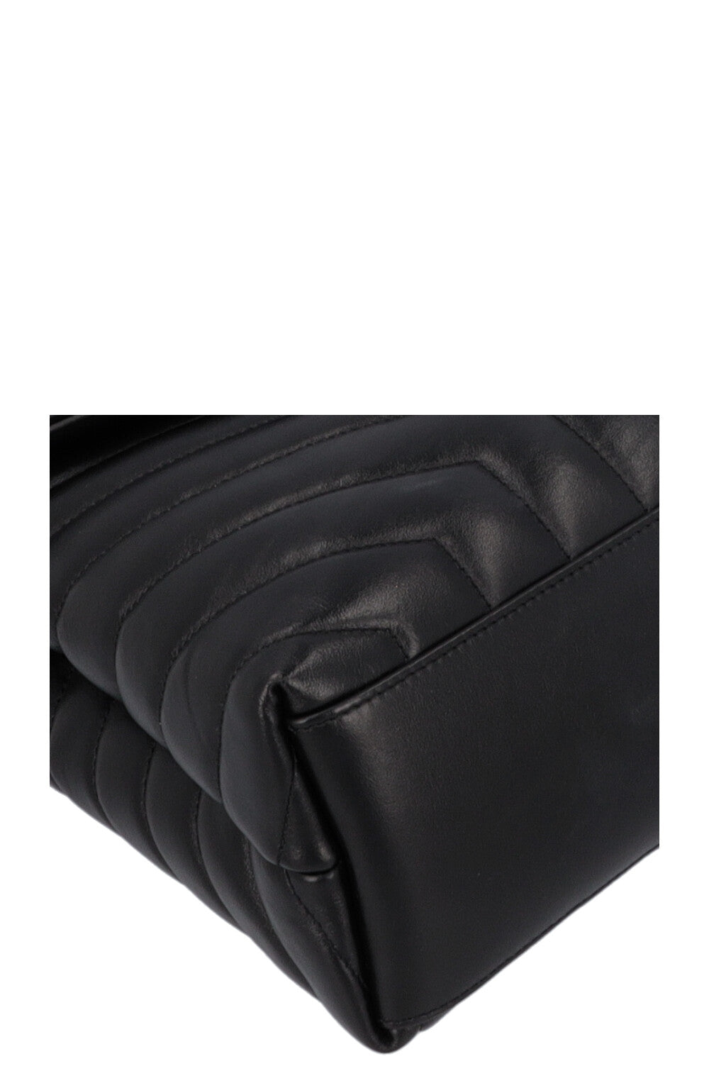 SAINT LAURENT Loulou Medium Bag Black