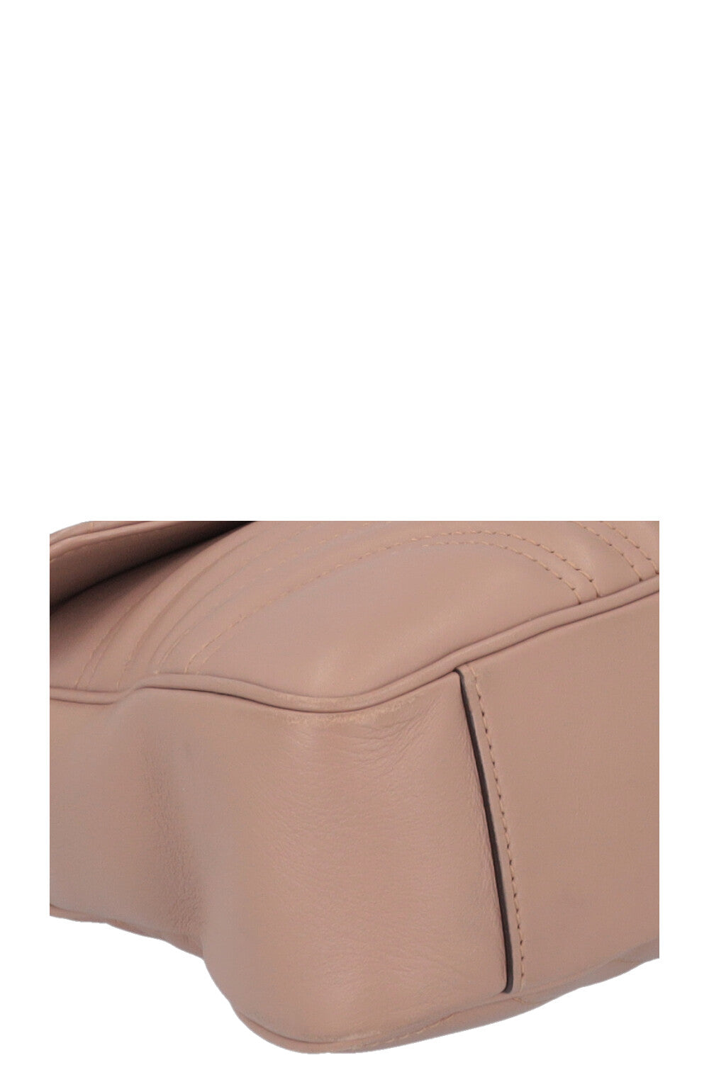 GUCCI Marmont Medium Bag Dusted Pink