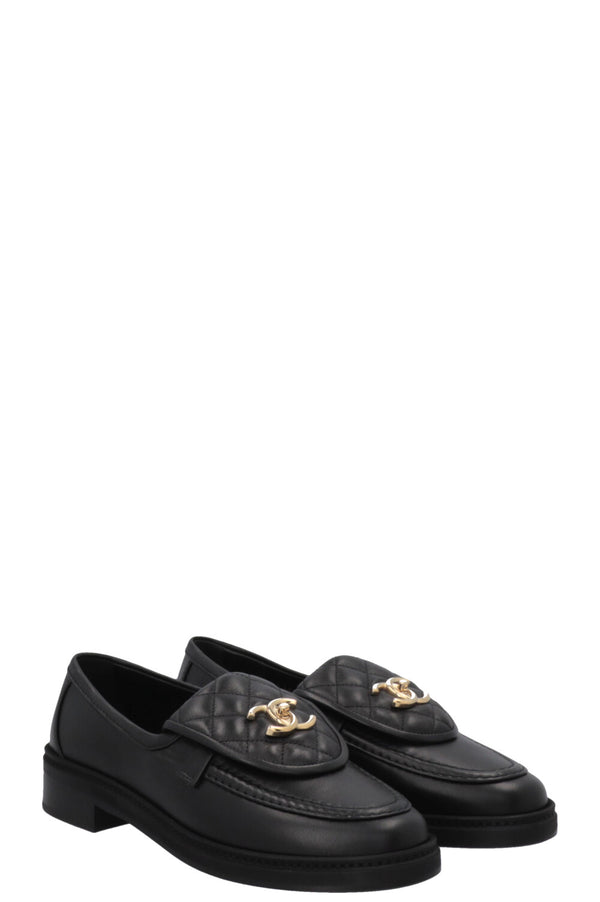 CHANEL CC Loafer Black