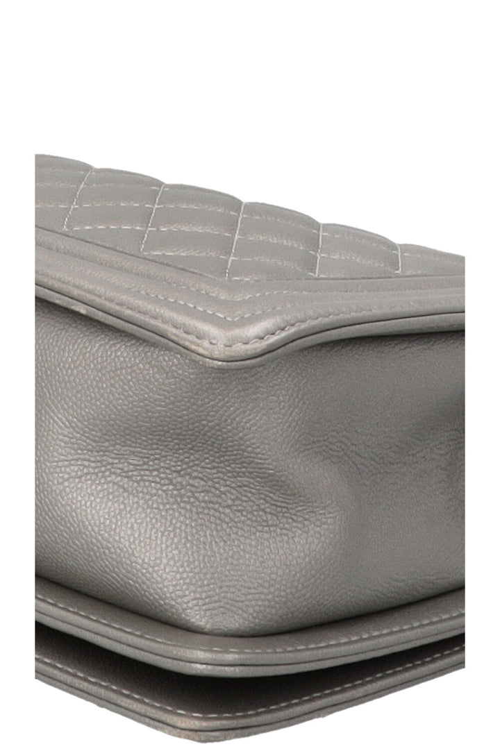 CHANEL New Medium Boy Bag Caviar Silver