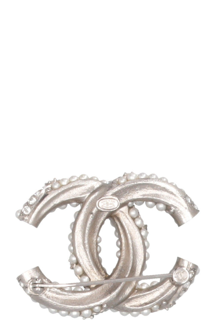 CHANEL 2020 CC Crystal Pearl Brooch Silver