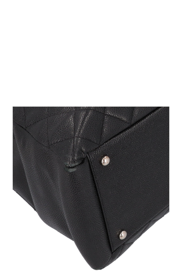 CHANEL GST XL Tote Bag Caviar Black