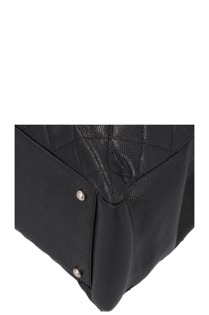 CHANEL GST XL Tote Bag Caviar Black
