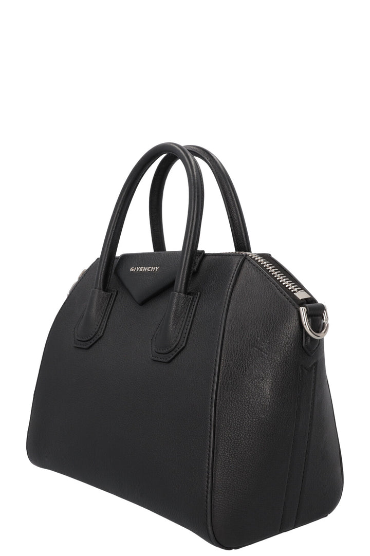 GIVENCHY Antigona Bag Medium Leather Black