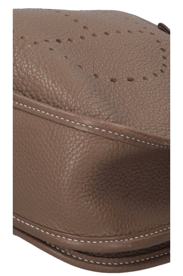 HERMÈS Evelyne III PM Clemence Etoupe