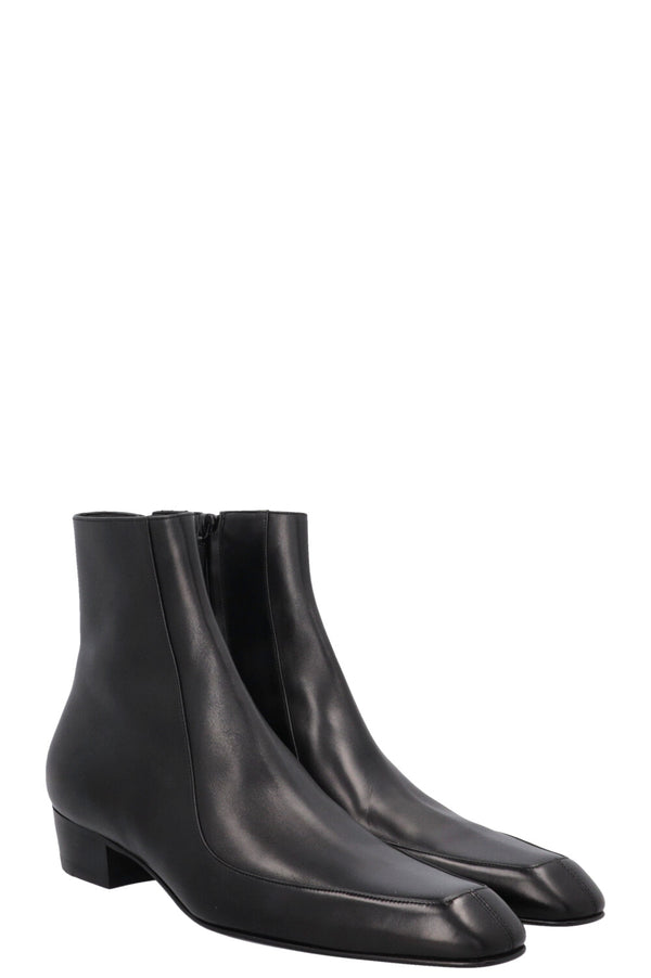 SAINT LAURENT Augustin Ankle Boots Leather Black