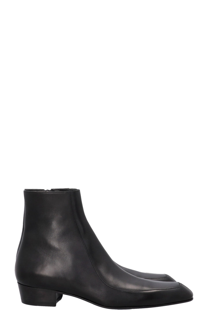 SAINT LAURENT Augustin Ankle Boots Leather Black