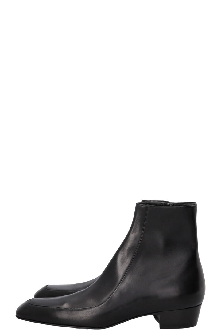 SAINT LAURENT Augustin Ankle Boots Leather Black