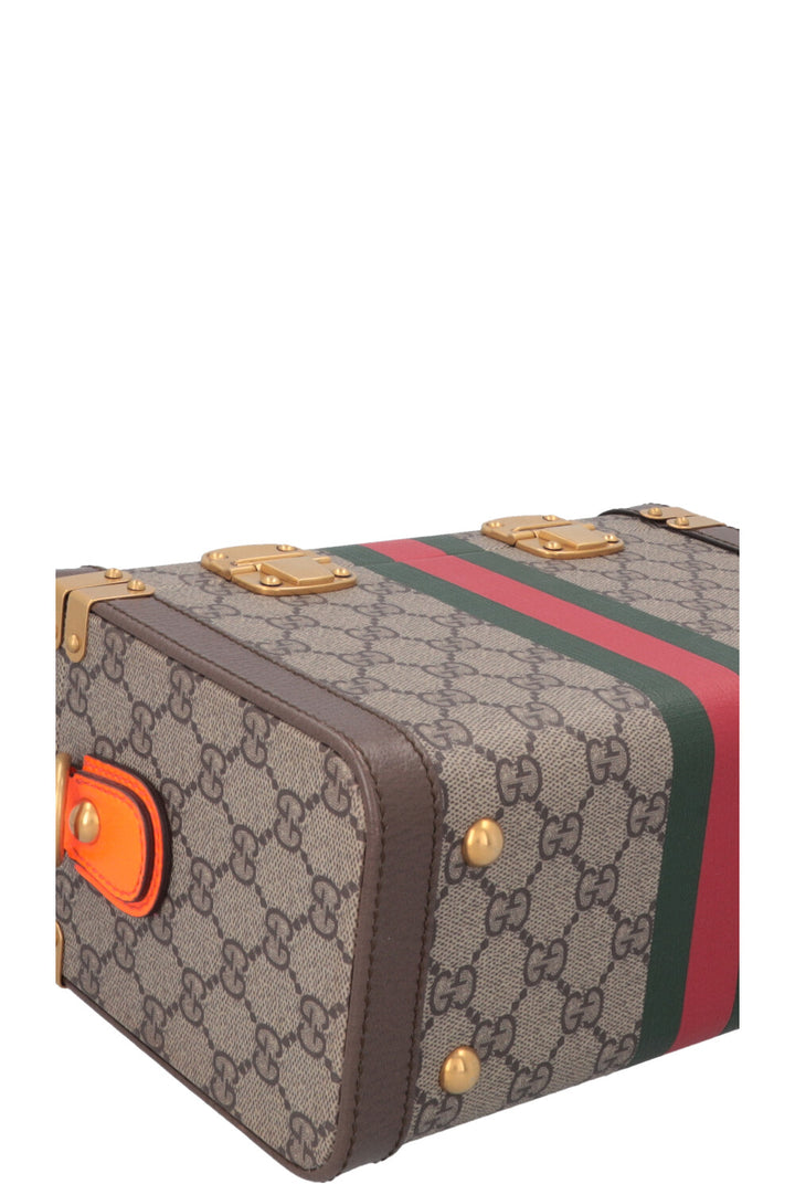 GUCCI Savoy Beauty Case Bag Supreme GG