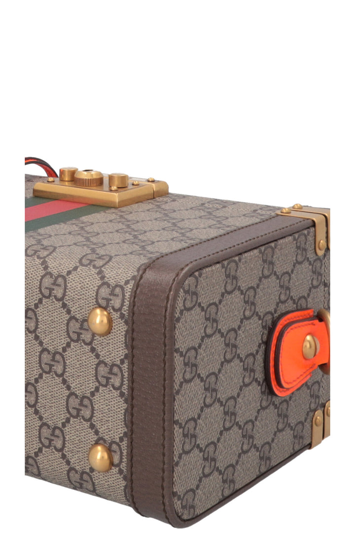 GUCCI Savoy Beauty Case Bag Supreme GG