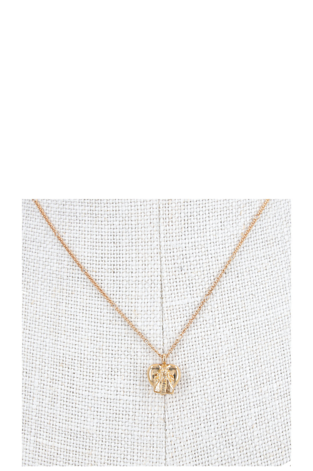 GUCCI Bee Heart Necklace 18k Yellow Gold