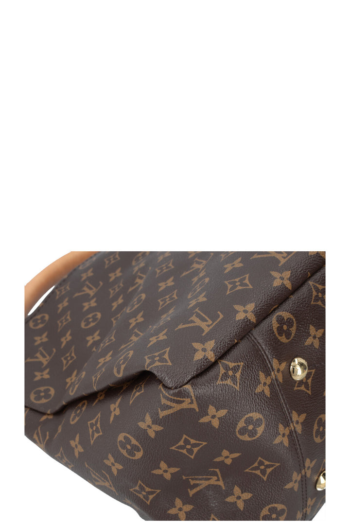 LOUIS VUITTON Artsy MM MNG