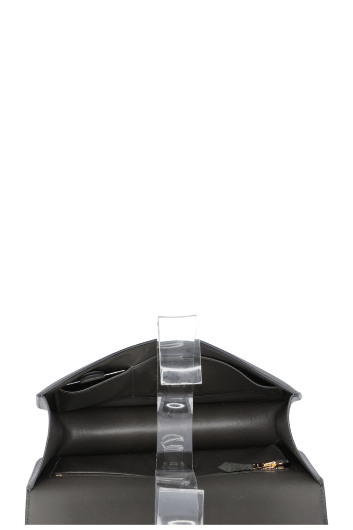 HERMÈS Constance 24 Epsom Vert de Gris