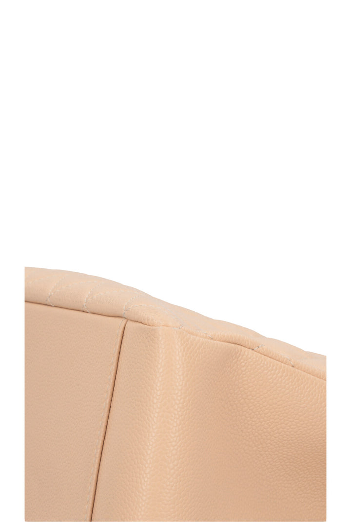 CHANEL GST Tote Bag Caviar Beige