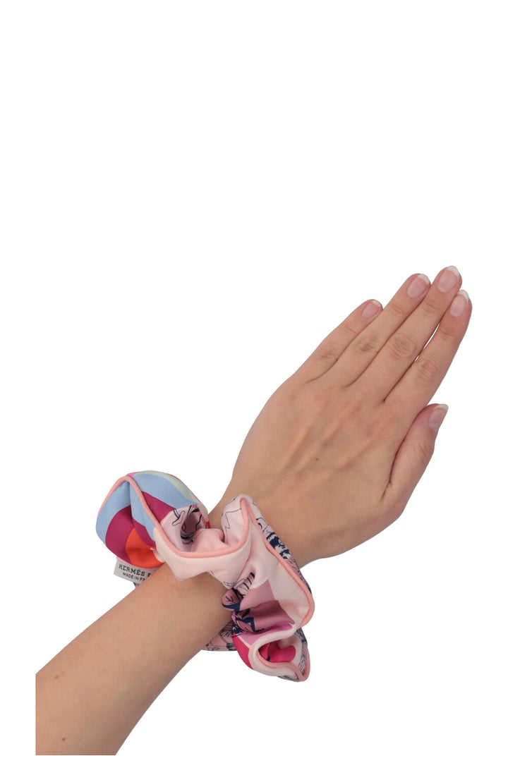 HERMÈS Claudia Scrunchie Floral Pink Trim