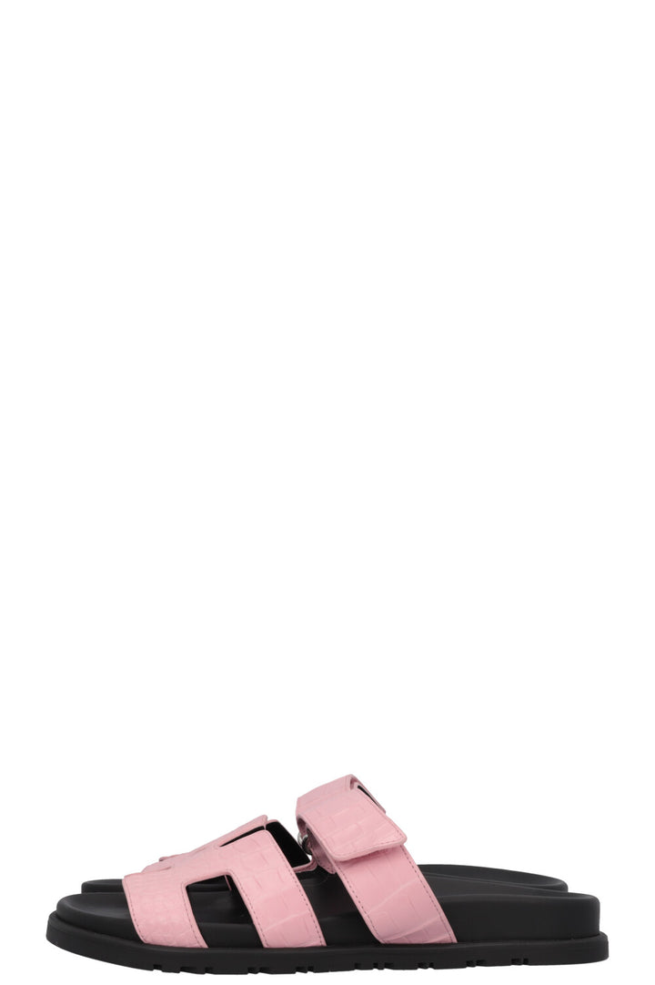HERMÈS Chypre Flats Alligator Mississippiensis Pink
