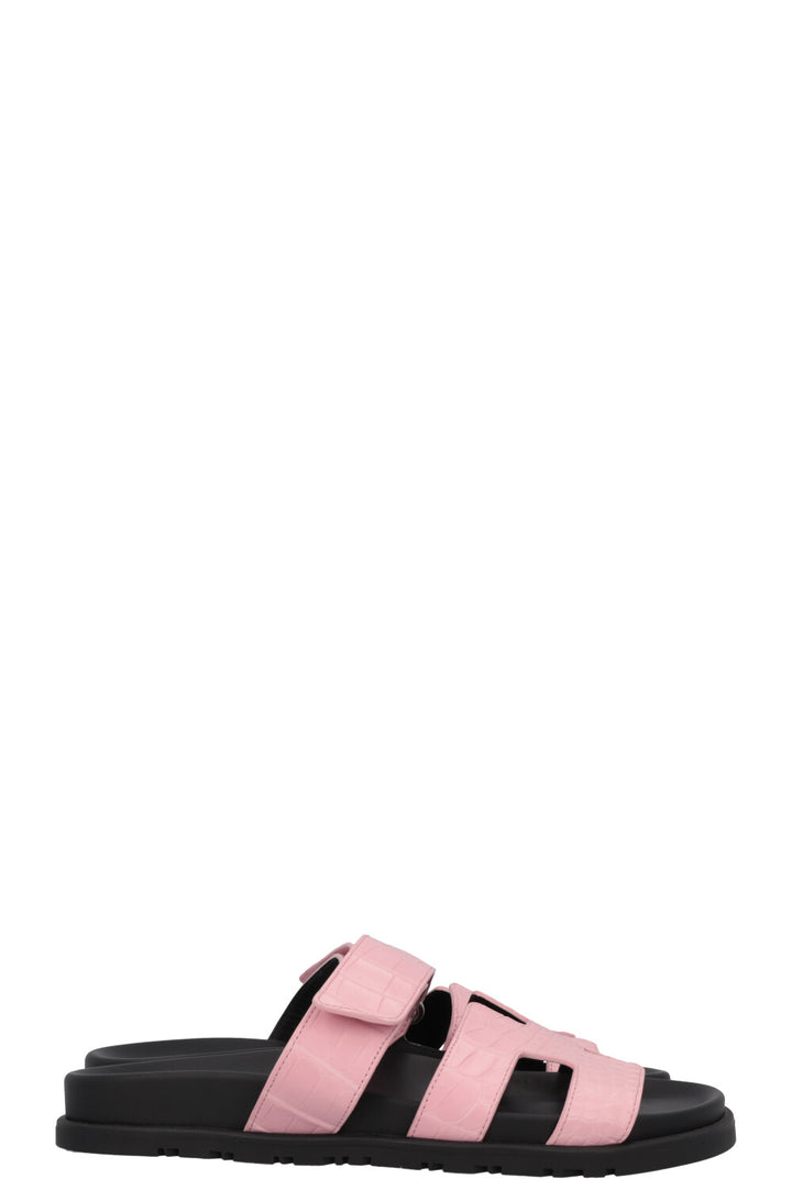 HERMÈS Chypre Flats Alligator Mississippiensis Pink
