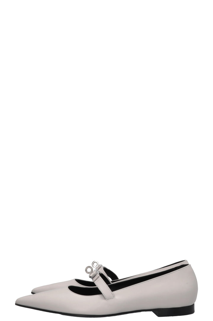 HERMÈS 2025 Kelly Ballet Flats Gris Clair