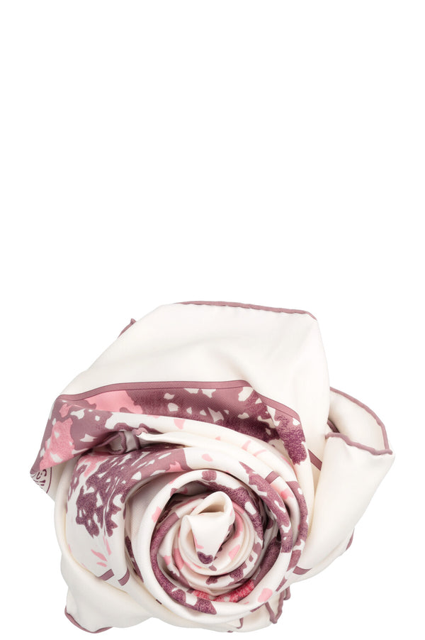 HERMÈS Trois Feuilles Carré Silk White