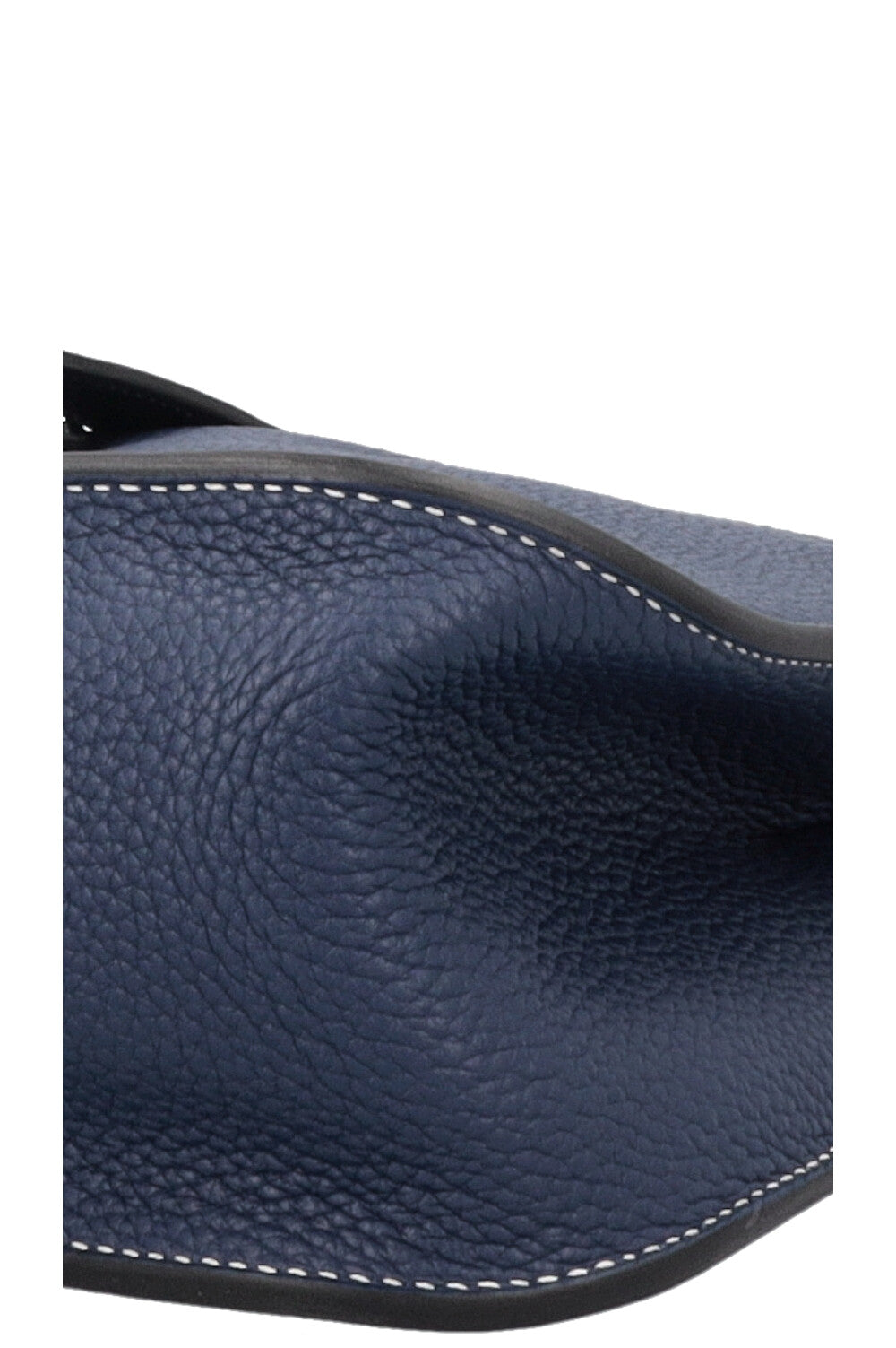 HERMÈS Halzan 31 Bag Clemence Bleu Marine