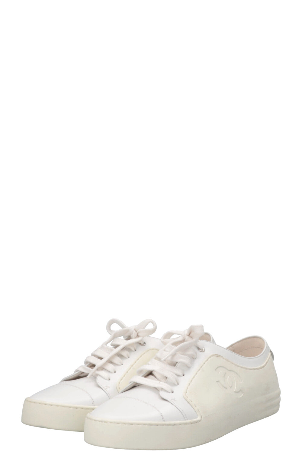 CHANEL CC Low Top Sneaker PVC White