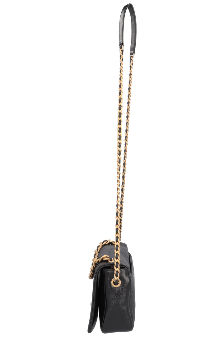 CHANEL Flap Bag Patent Black