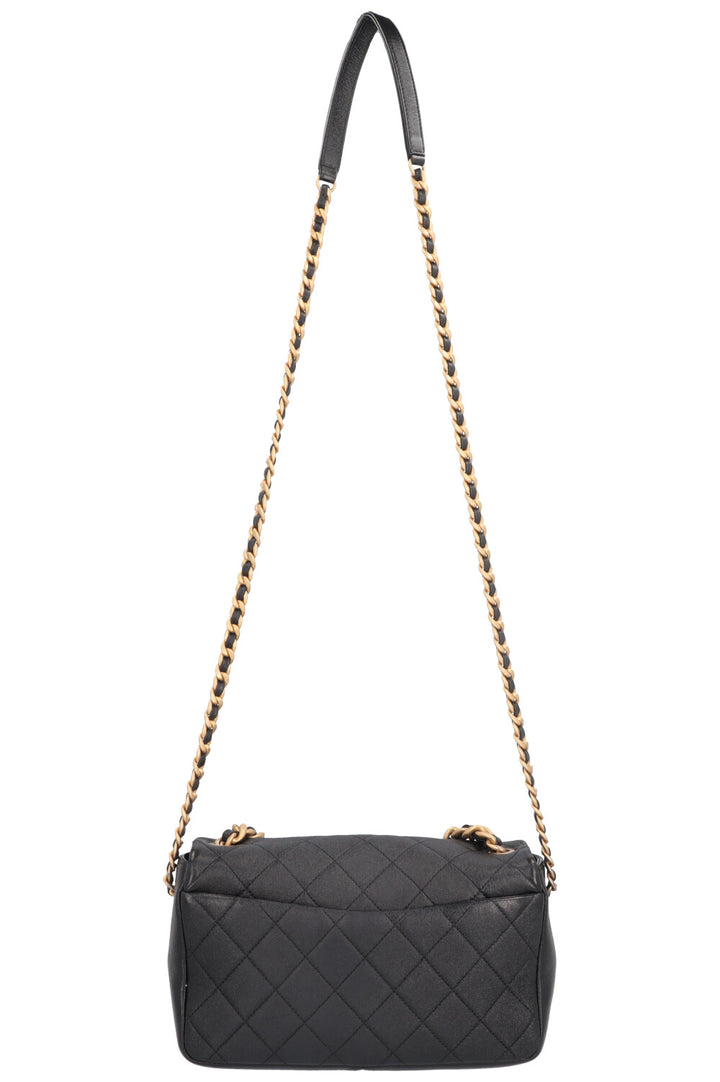 CHANEL Flap Bag Patent Black