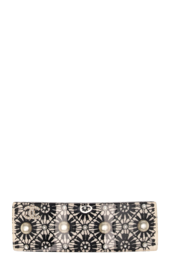 Pince à cheveux en résine avec détail perle CHANEL 2016