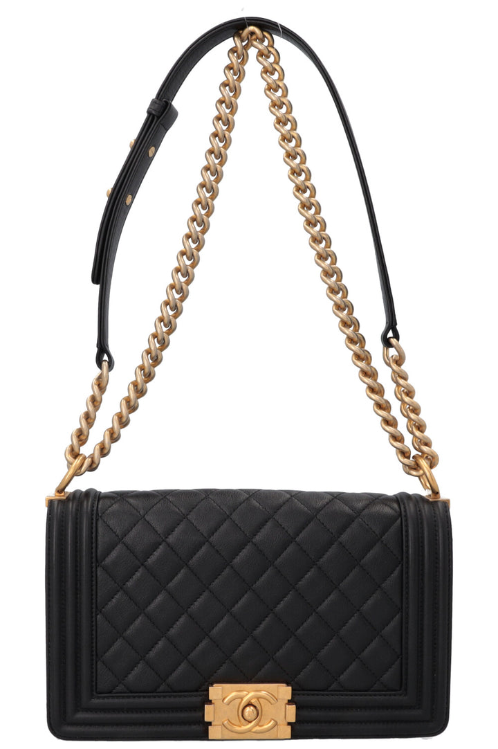 Sac à main CHANEL Boy moyen noir