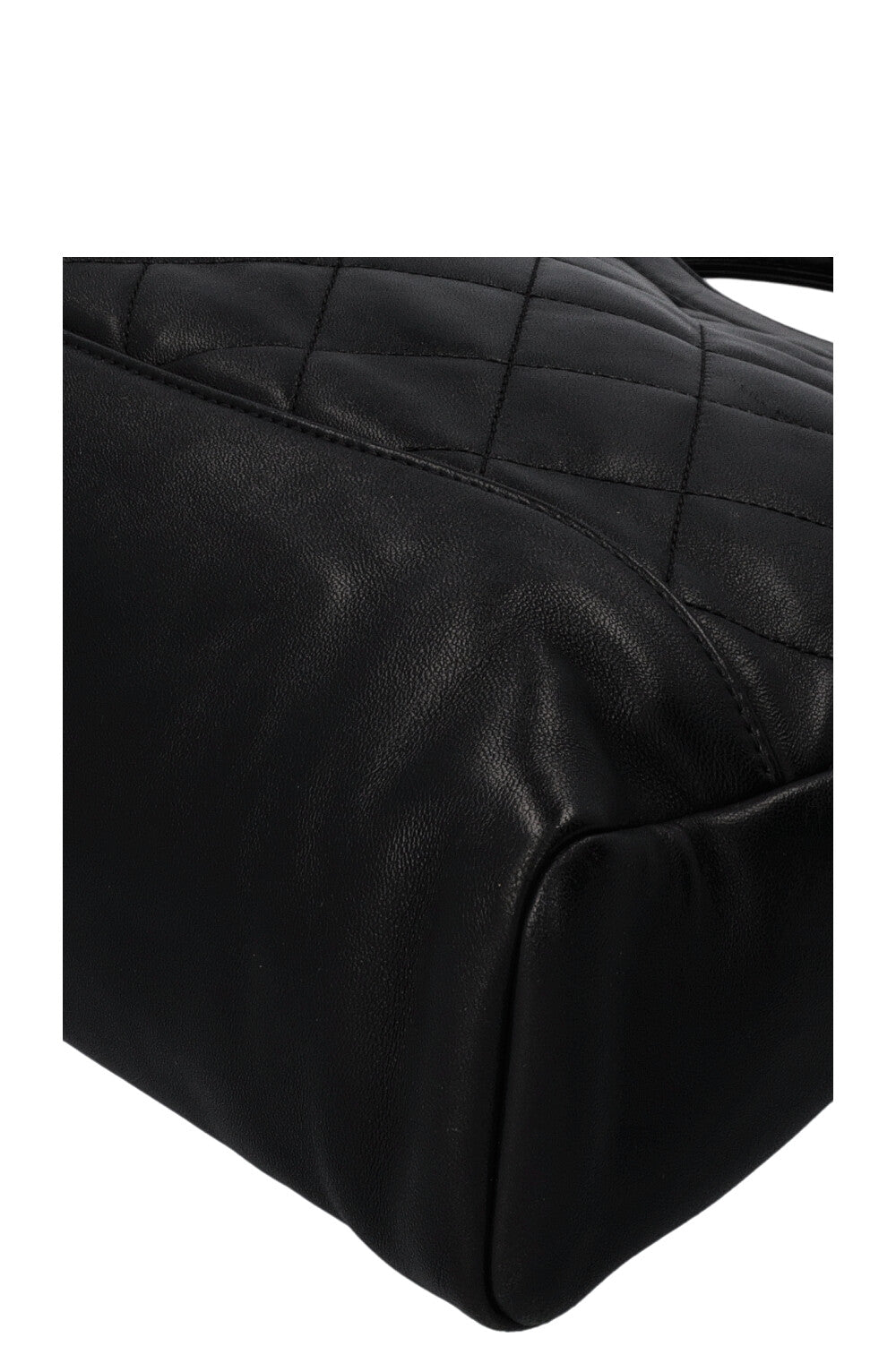 CHANEL 31 Bag Medium Black