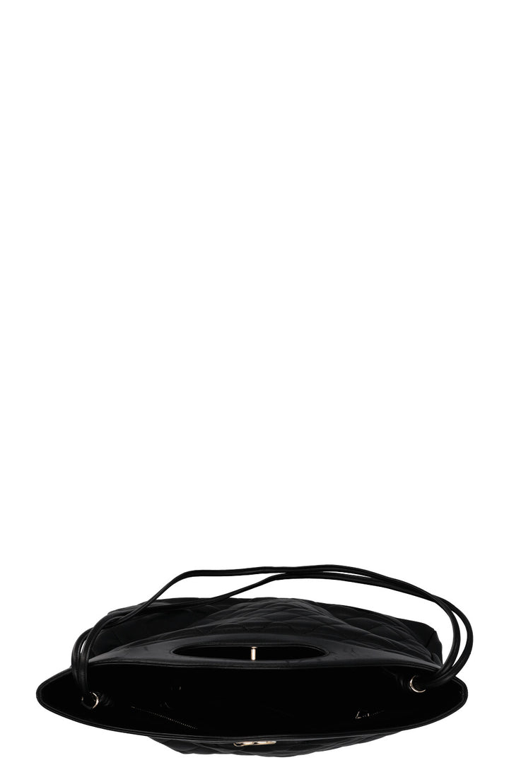 CHANEL 31 Bag Medium Black