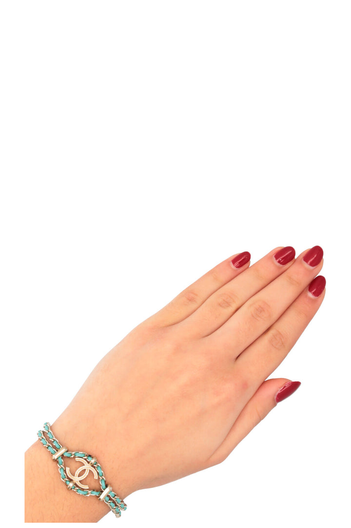 CHANEL CC Chain Bracelet Blue Champagner