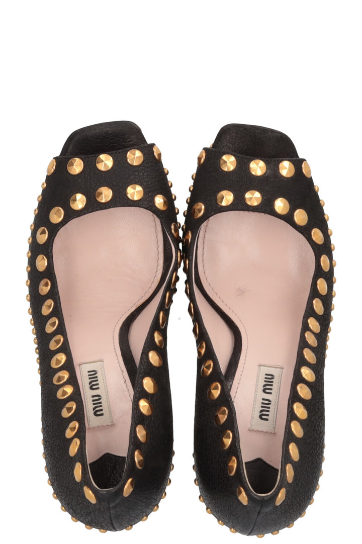 Escarpins cloutés MIUMIU noirs