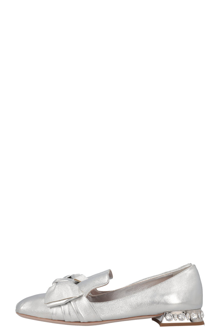 Mocassins MIUMIU avec nœud en cristal argenté